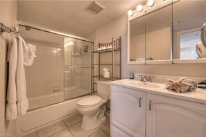 Apartment | 1 bedroom, WiFi - Lovers Key Beach Club Suite- Amazing View With Private Beach (Fort Myers Beach)