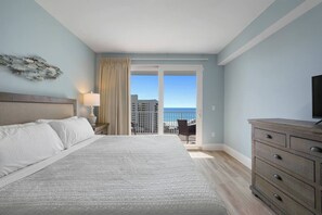 2 bedrooms, iron/ironing board, WiFi, bed sheets - Laketown Wharf 823 - 2BR Oceanview (Panama City Beach)