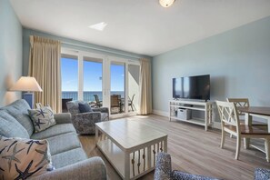 Smart TV - Laketown Wharf 823 - 2BR Oceanview (Panama City Beach)