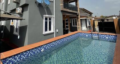 Hinlaw - Studio Apartment