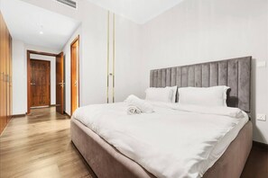 2 chambres, fer et planche à repasser, lit de bébé portatif, Wi-Fi