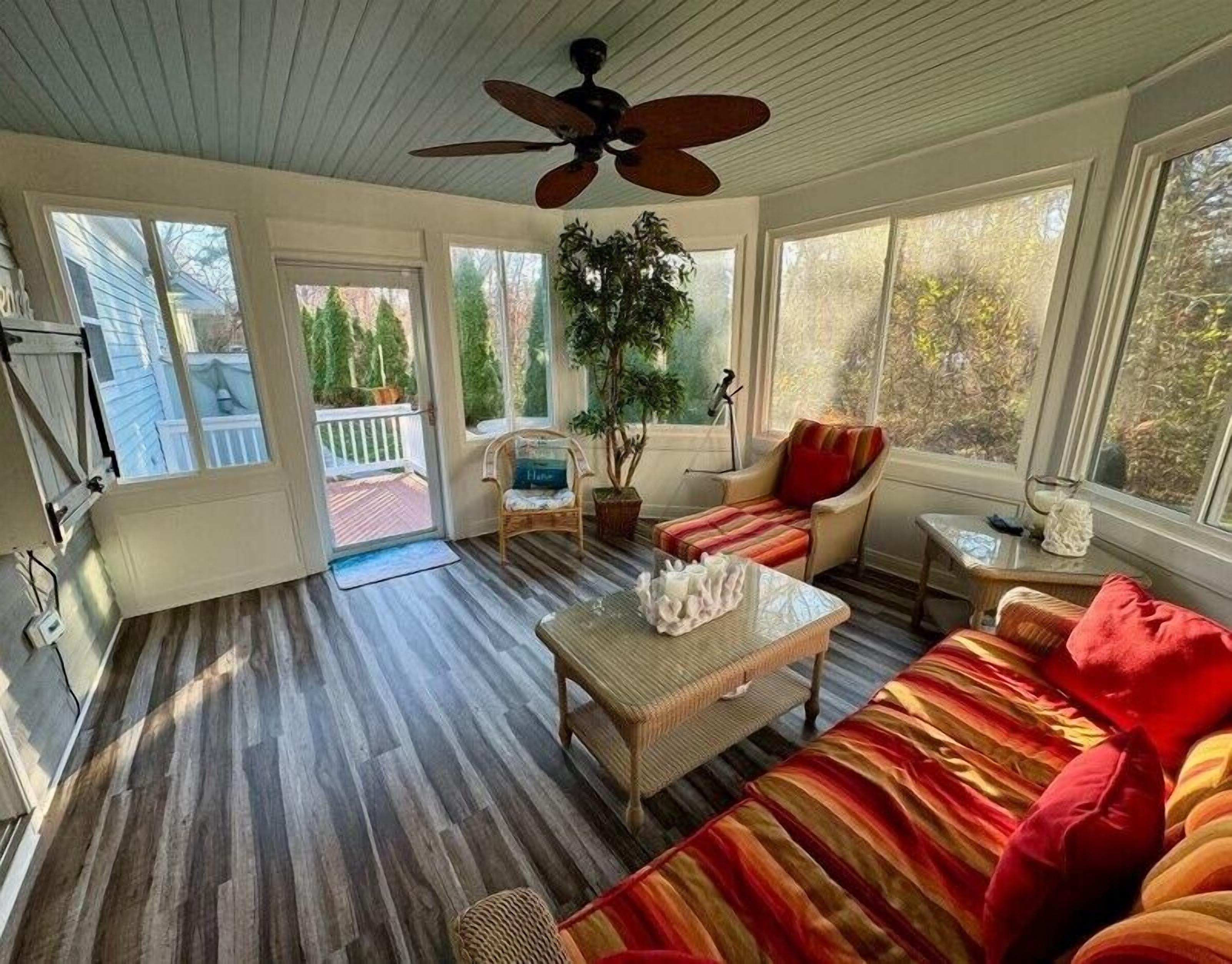 Serenity and Style: Family Friendly Vacation Haven in Cape Cod (with NEW RENOVATIONS)