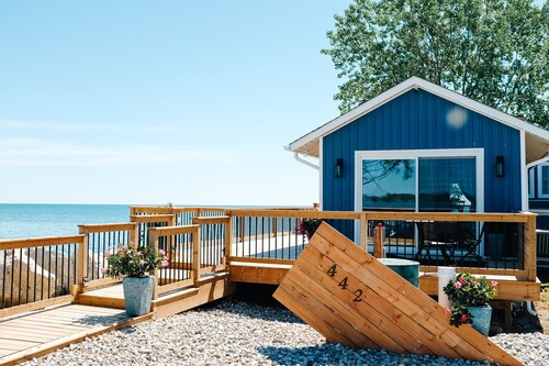 Birder's Paradise | 300° of Waterfront Views