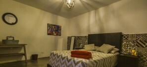 Chambre Standard | Accès au Wi-Fi (inclus), literie fournie