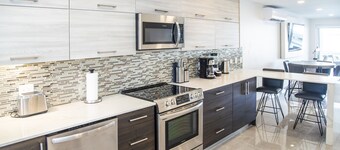 Waterfront Villa 247C South Finger