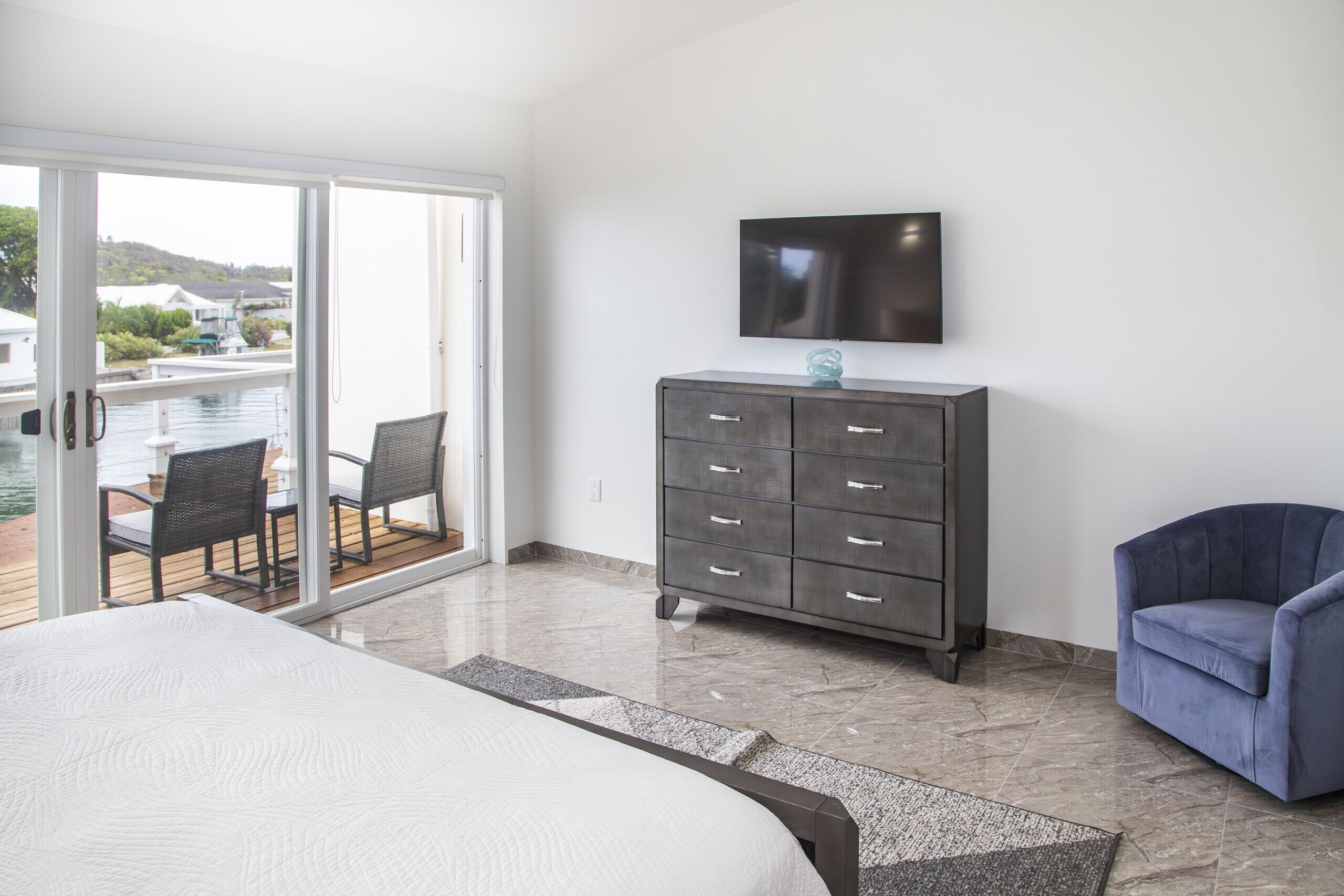 2 habitaciones y caja de seguridad en la habitación 