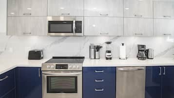 Fridge, microwave, oven, dishwasher