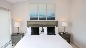 2 bedrooms, in-room safe, iron/ironing board, free WiFi
