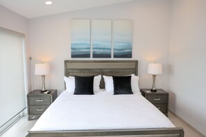 2 bedrooms, in-room safe, iron/ironing board, free WiFi