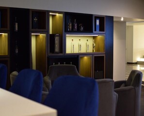 Bar (in der Unterkunft)