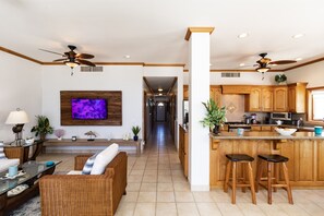 Premier Condo, Beachfront | Premium bedding, pillowtop beds, in-room safe, individually decorated - Tara Del Sol (San Pedro)