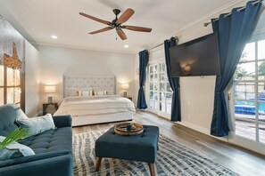 6 bedrooms, iron/ironing board, WiFi, bed sheets
