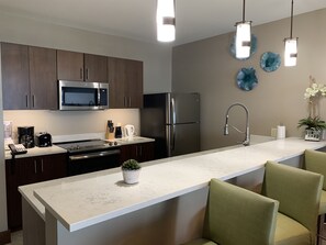 Dishwasher - Spacious, newly renovated 3-bedroom condo at gorgeous Dawn Beach (Upper Prince’s Quarter)