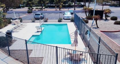 Intown Suites Extended Stay Phoenix Az - Gilbert