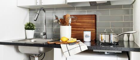 Premium Room, 1 Queen Bed, Accessible | Private kitchen | Fridge, microwave, stovetop, freezer