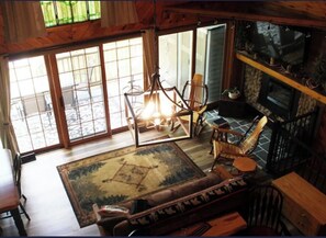 TV, fireplace - Lake view home with water access (Standish)