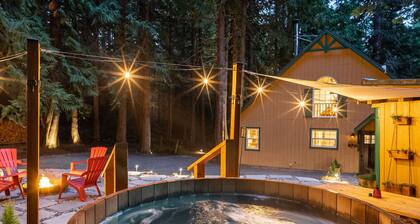 Hikers paradise w/ saltwater hot tub