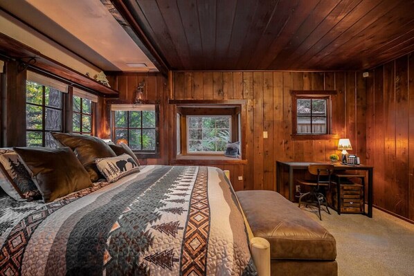 1 bedroom, desk, free WiFi, bed sheets