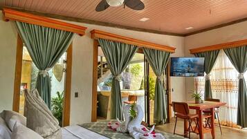 1 bedroom, free WiFi, bed sheets