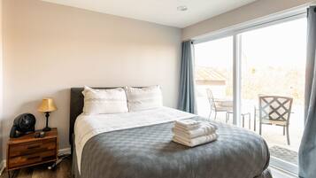 1 bedroom, desk, iron/ironing board, free WiFi