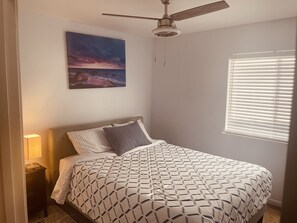 4 bedrooms, in-room safe, iron/ironing board, free WiFi