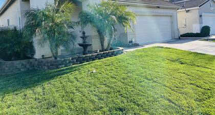 Super close to old town Elk Grove, shopping centers and to the parks!