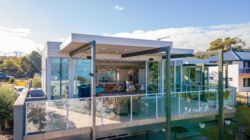 Burraneer - Freycinet Holiday Houses