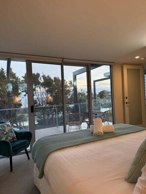 4 bedrooms, free WiFi, bed sheets - Burraneer - Freycinet Holiday Houses (Coles Bay)