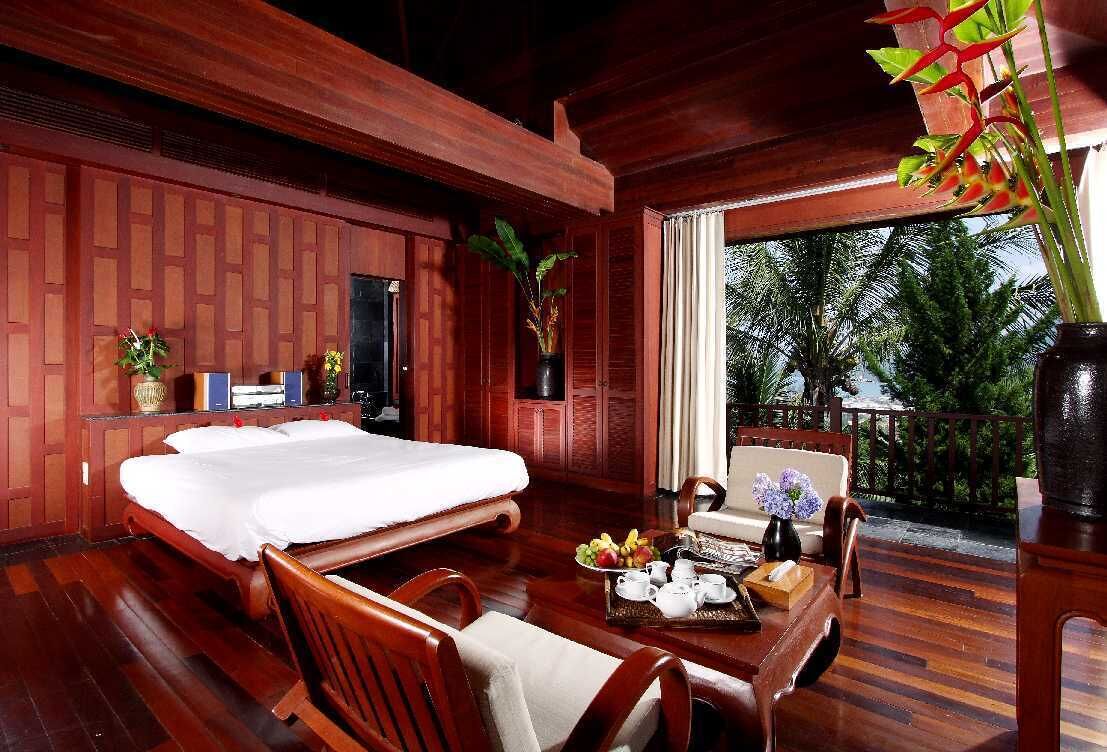 7 chambres, coffre-fort, bureau, accès au Wi-Fi (inclus)