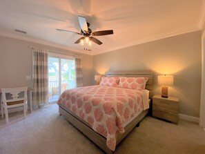 4 bedrooms, iron/ironing board, WiFi