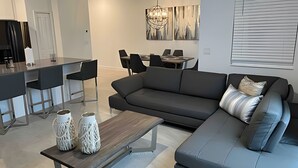 Uklassifisert bilde, 2 av 65, knapp