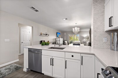 Spacious 2 bedroom condo