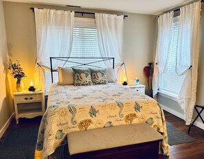 3 多间卧室、办公桌、熨斗/熨衣板、旅行婴儿床