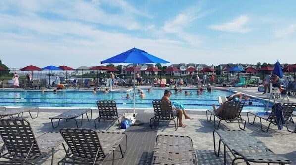 Piscina coperta, piscina all'aperto