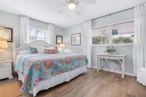 2 bedrooms, desk, iron/ironing board, travel crib