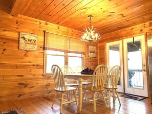 تناول الطعام