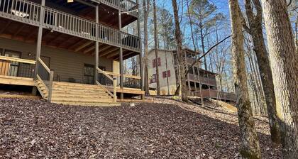 2 River Front Cabins side by side! 7th night free! Ask host