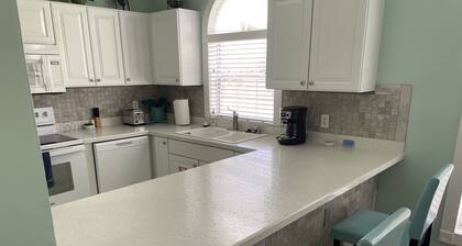Pet Friendly 2 BR - Golf Course View! 1st Floor with screen door off back porch