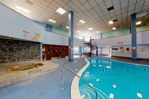 Piscine couverte, piscine chauffée