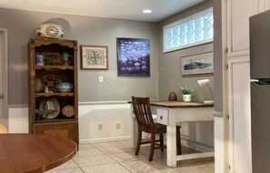 Interior - Dog lover's and dilettante's delight! (Rio Rancho)