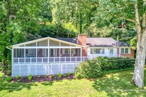 Exterior - Lake Gem W/ Water Views, Free WiFi, Full Kitchen, Screened-In Deck & More (Lake Junaluska)