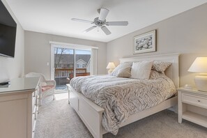 3 bedrooms, iron/ironing board, free Internet, bed sheets - Sea Colony Condo with Fast WiFi & Gas Fireplace plus Shared Pools, Hot Tub, Gym (Bethany Beach)