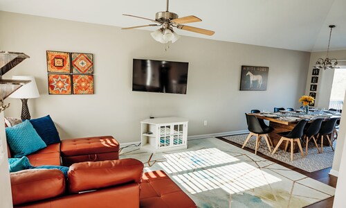 Bluegrass Beauty--5 bedroom 3 bath home: Creation Museum, ARK and CVG Airport