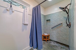 Hair dryer, towels