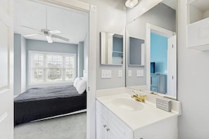 2 slaapkamers, wifi, beddengoed