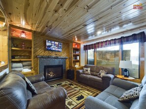 Smart TV, chimenea y reproductor de DVD 