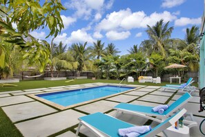 Beheizter Pool