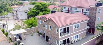 Cozy,Quiet & Fantastic- Close to Highway - Parking