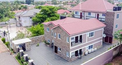 Cozy,Quiet & Fantastic- Close to Highway - Parking