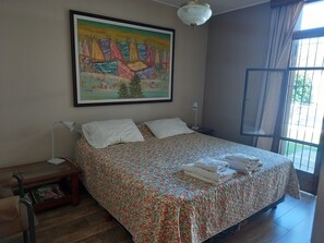 3 chambres, bureau, Wi-Fi gratuit